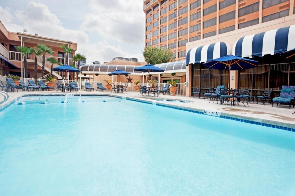 Crowne Plaza San Antonio Airport Image 42